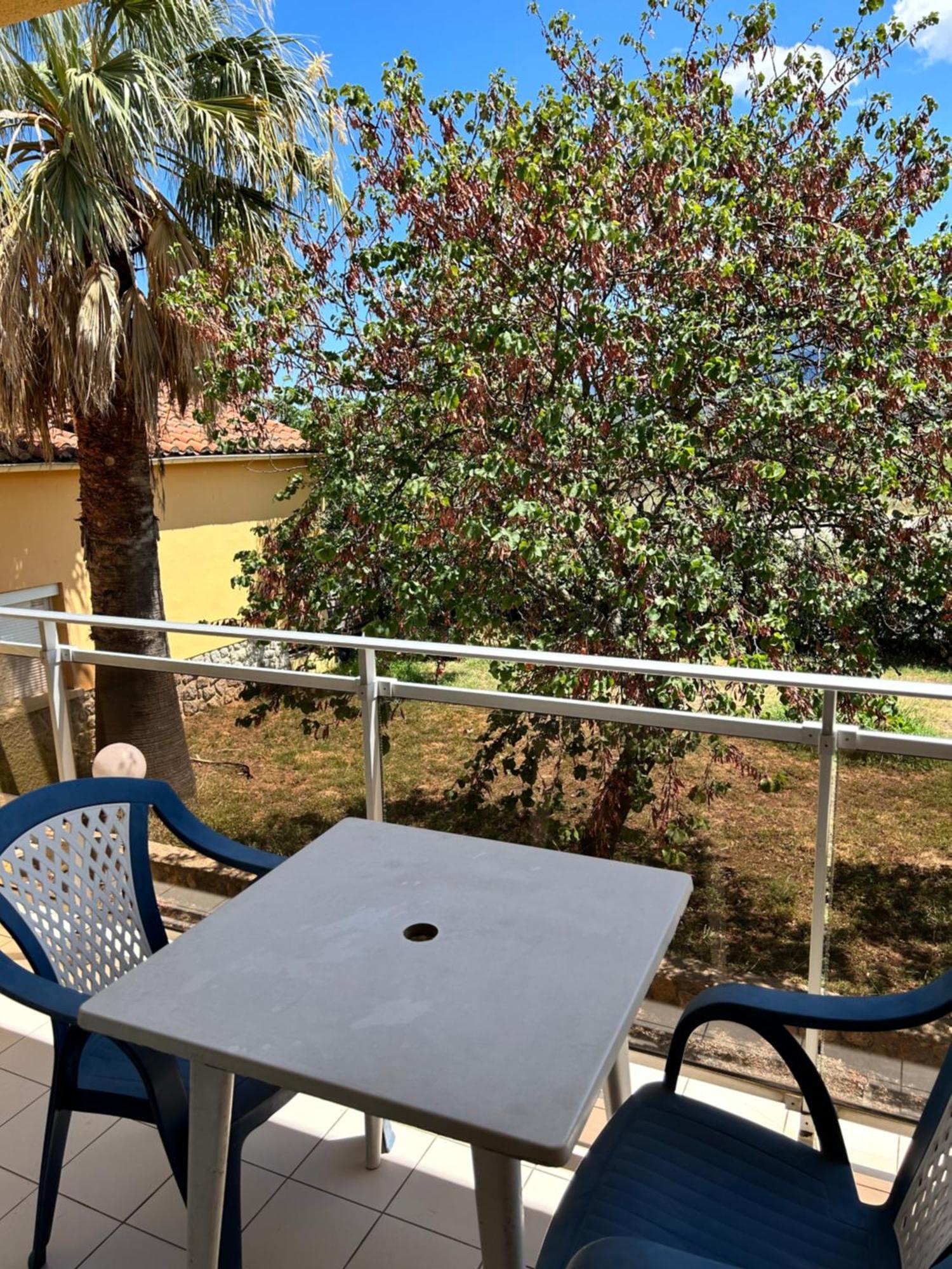 Hotel La Garenne Tresserre Luaran gambar